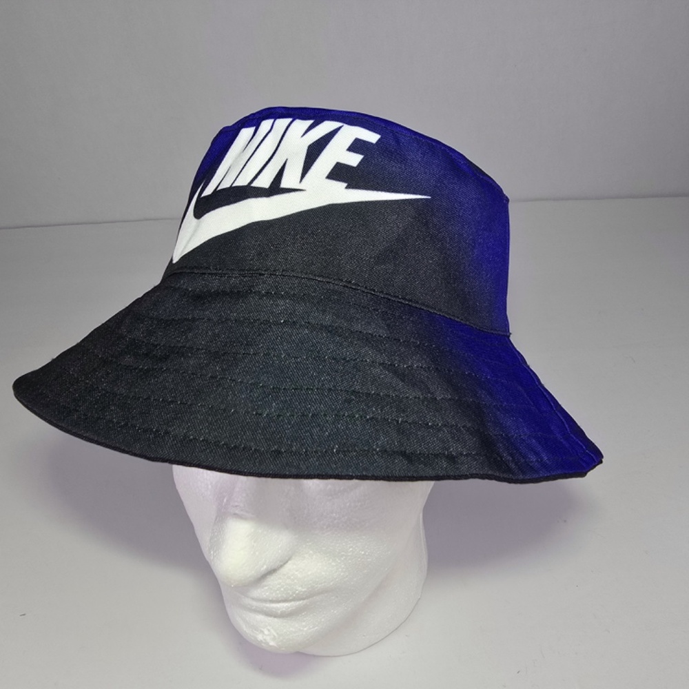 NIKE- Reversible Bucket Hat  Black-Blue - Picture 2 of 5